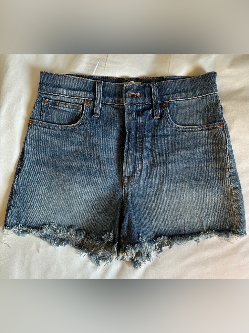 Madewell Faded Blue Frayed-Hem Denim Shorts